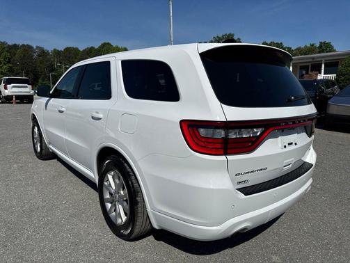 White Knuckle Clearcoat 2026 Dodge Durango GT RWD