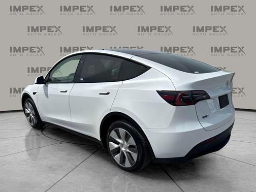 2023 Tesla Model Y Long Range Dual Motor All-Wheel Drive