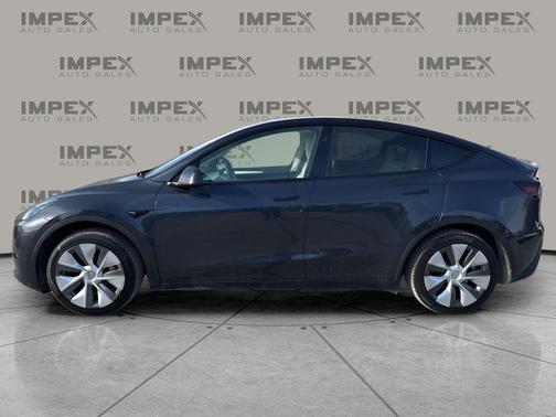 2024 Tesla Model Y Long Range Single Motor Rear-Wheel Drive