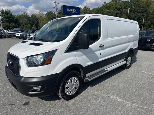 2024 Ford Transit-250 Base