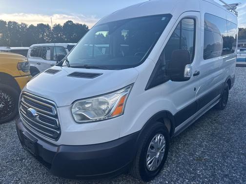 2015 Ford Transit-150 XLT