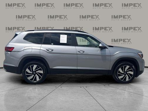 silver mist metallic 2026 Volkswagen Atlas 2.0T SE w/Technology