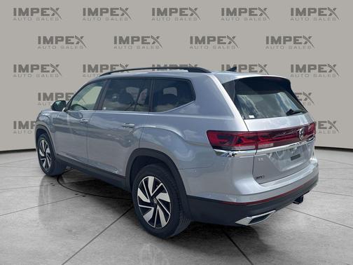 silver mist metallic 2026 Volkswagen Atlas 2.0T SE w/Technology