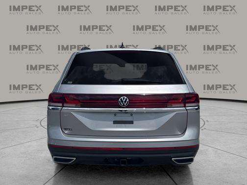 silver mist metallic 2026 Volkswagen Atlas 2.0T SE w/Technology