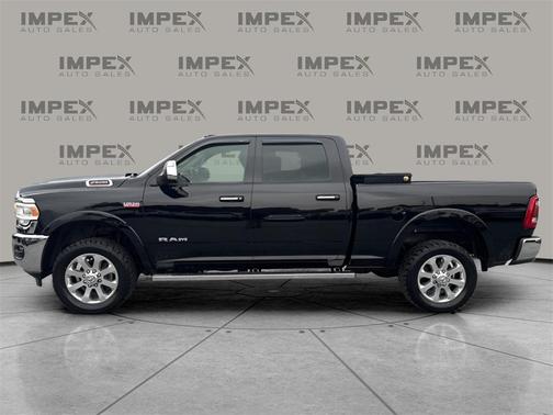 2019 RAM 2500 Laramie Crew Cab 4x4 6'4' Box