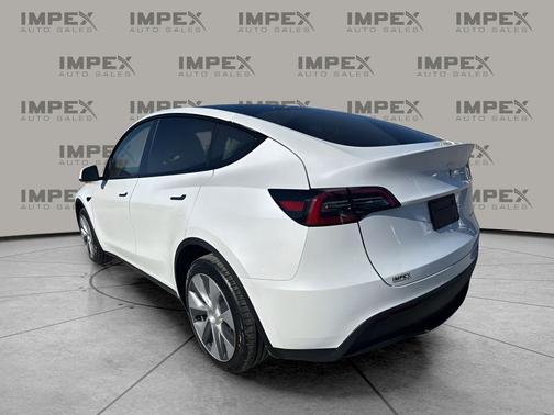 2023 Tesla Model Y Long Range Dual Motor All-Wheel Drive