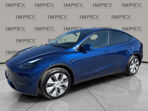 2023 Tesla Model Y RWD