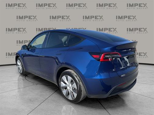 2023 Tesla Model Y RWD