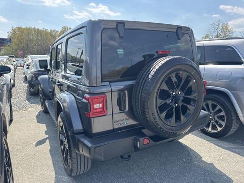 Granite Crystal Metallic Clearcoat 2025 Jeep Wrangler 4xe Sahara
