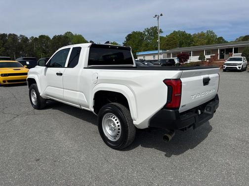 Ice Cap 2024 Toyota Tacoma SR