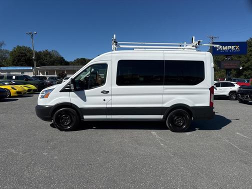 2018 Ford Transit-150 XLT