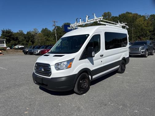 2018 Ford Transit-150 XLT