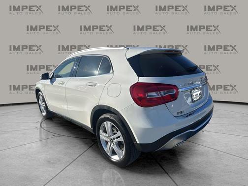 2018 Mercedes-Benz GLA 250 Base