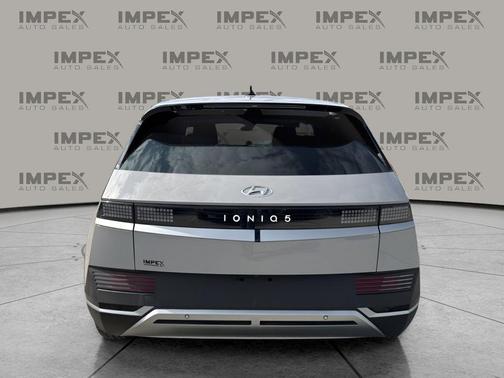 2023 Hyundai IONIQ 5 SE Standard Range
