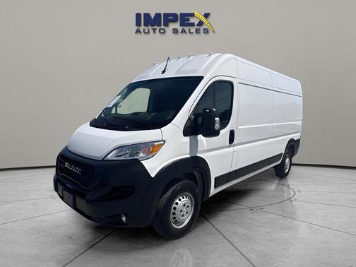 Bright White Clearcoat 2026 RAM ProMaster 2500 Tradesman