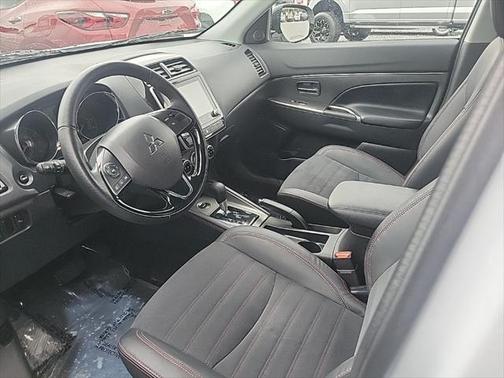2023 Mitsubishi Outlander Sport 2.0 LE