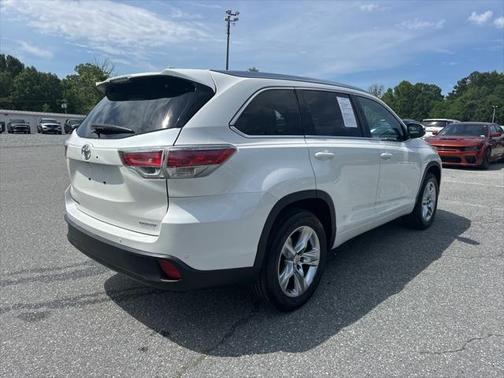 2014 Toyota Highlander Limited Platinum