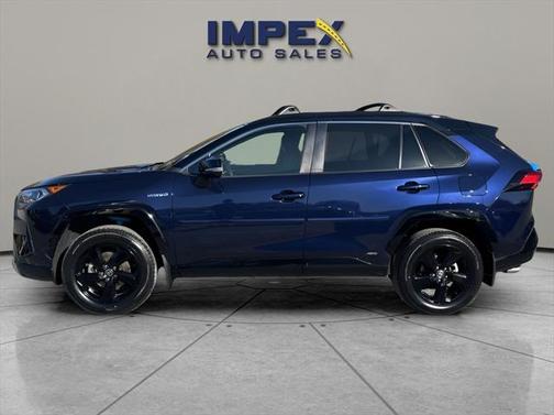 2021 Toyota RAV4 Hybrid SE