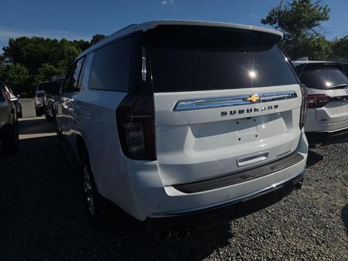 Summit White 2023 Chevrolet Suburban Premier