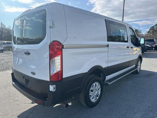 2024 Ford Transit-250 Base