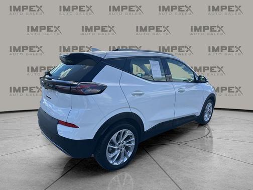 2022 Chevrolet Bolt EUV FWD LT