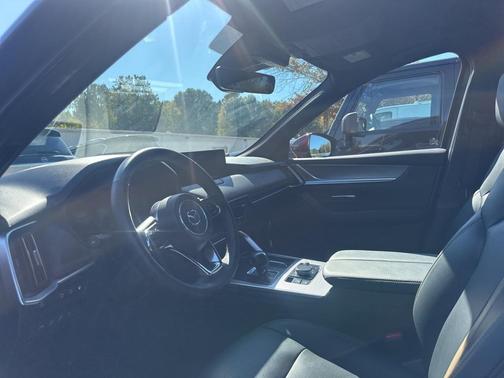 2024 Mazda CX-90 PHEV Premium Plus