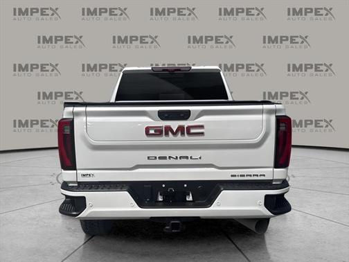 2024 GMC Sierra 2500 Denali