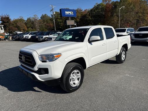 2022 Toyota Tacoma SR