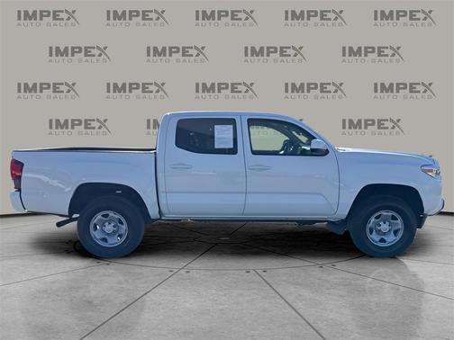 2022 Toyota Tacoma SR