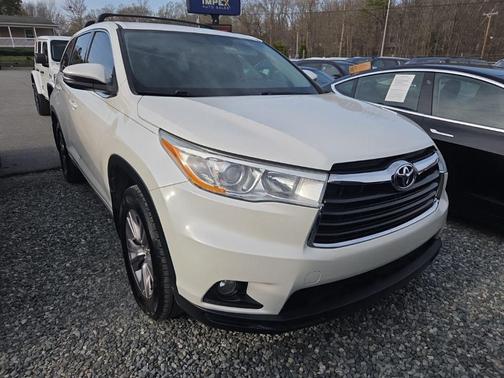 2014 Toyota Highlander LE Plus
