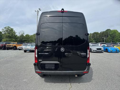 2022 Mercedes-Benz Sprinter 2500 Standard Roof
