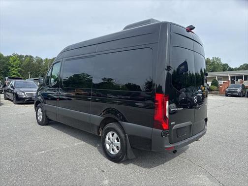 2022 Mercedes-Benz Sprinter 2500 Standard Roof