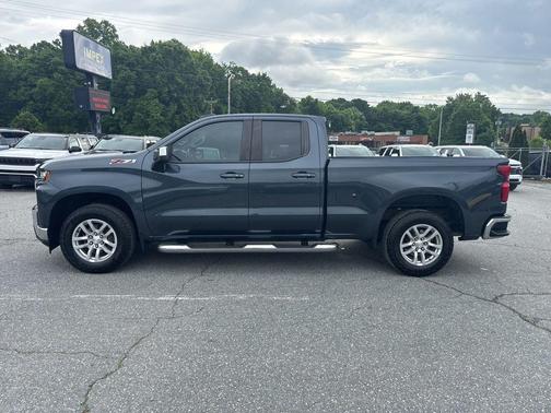 Shadow Gray Metallic 2019 Chevrolet Silverado 1500 LT