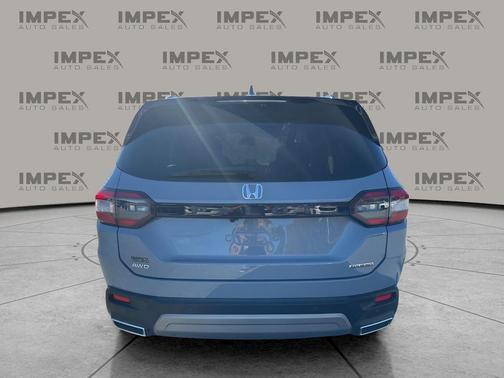 2025 Honda Pilot Touring 8-Passenger