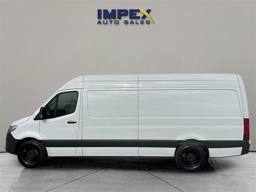 2025 Mercedes-Benz Sprinter 2500 High Roof