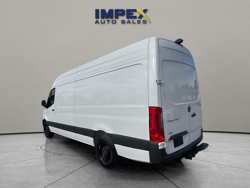 2025 Mercedes-Benz Sprinter 2500 High Roof