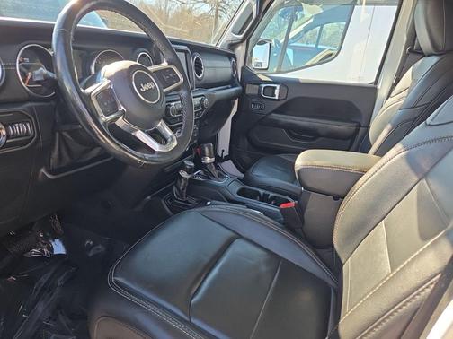 2021 Jeep Gladiator Overland