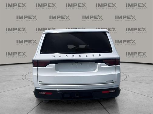 2024 Jeep Wagoneer L Series II 4x2