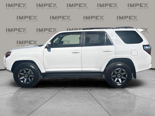 2024 Toyota 4Runner TRD Off Road Premium