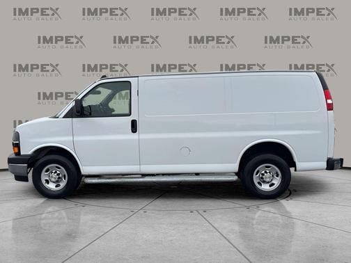 2024 Chevrolet Express 2500 RWD 2500 Regular Wheelbase WT