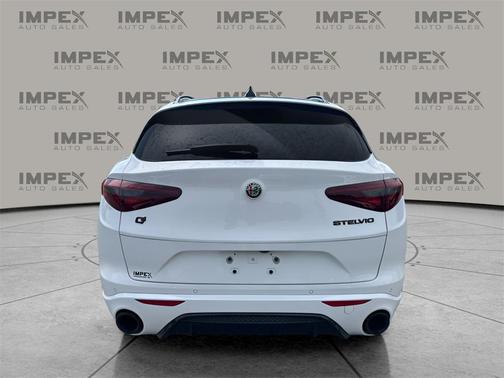 2023 Alfa Romeo Stelvio Ti