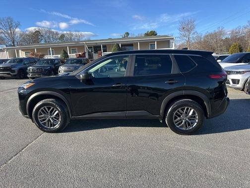 2023 Nissan Rogue S