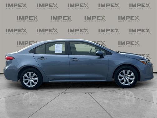 2024 Toyota Corolla Hybrid LE