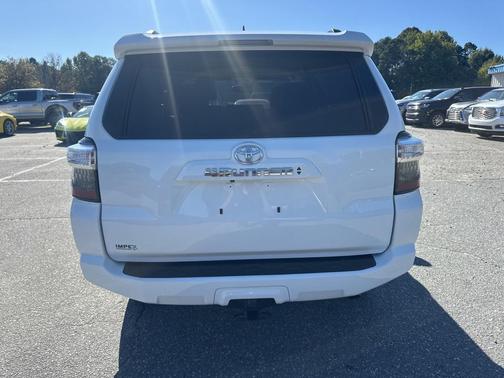 2024 Toyota 4Runner SR5 Premium