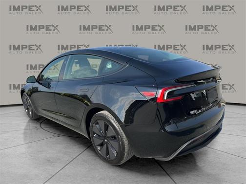 2025 Tesla Model 3 Long Range