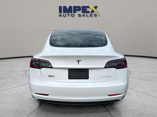 Pearl White Multi-Coat 2019 Tesla Model 3 Long Range