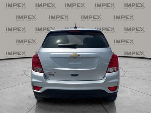 2022 Chevrolet Trax LS