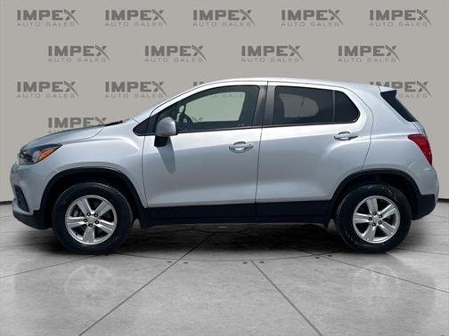 2022 Chevrolet Trax LS