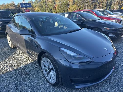 2022 Tesla Model 3 Long Range