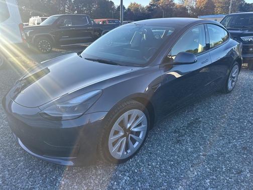 2022 Tesla Model 3 Long Range